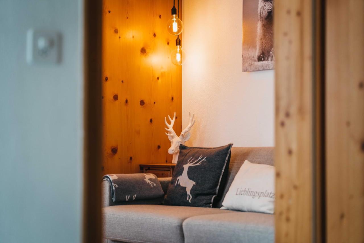 Charming 4 Bed Flat In Flims Apartment Exterior photo