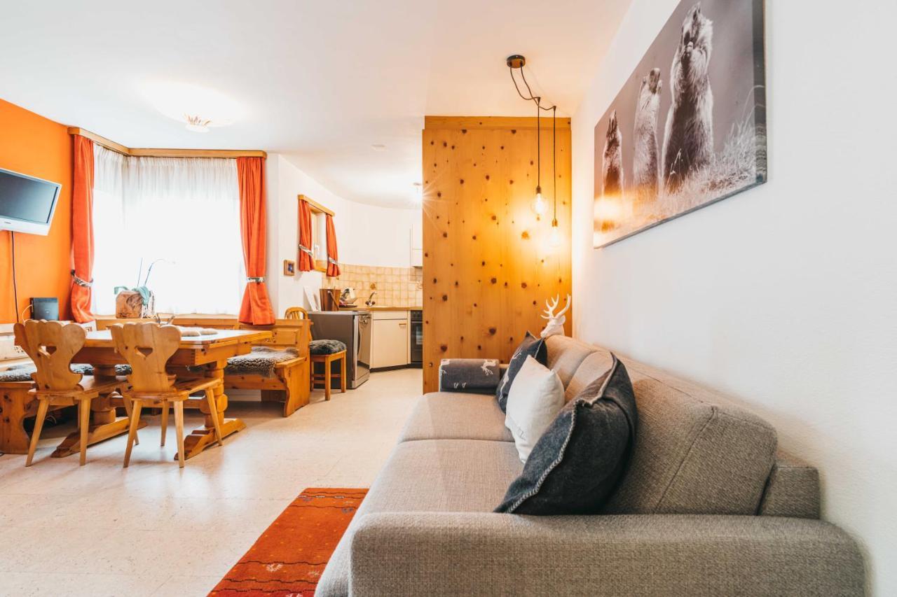 Charming 4 Bed Flat In Flims Apartment Exterior photo
