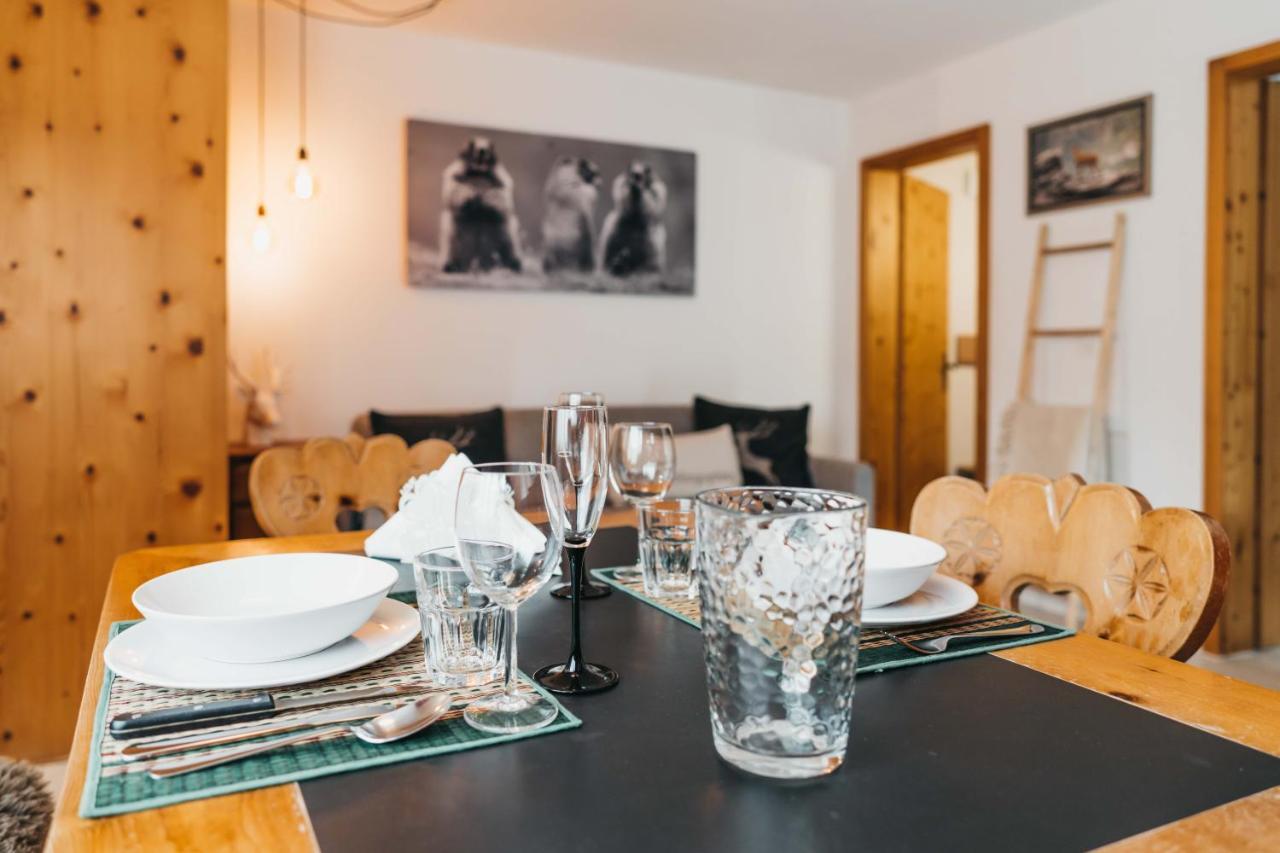 Charming 4 Bed Flat In Flims Apartment Exterior photo